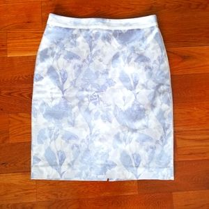 Banana Republic blue satin skirt size 8